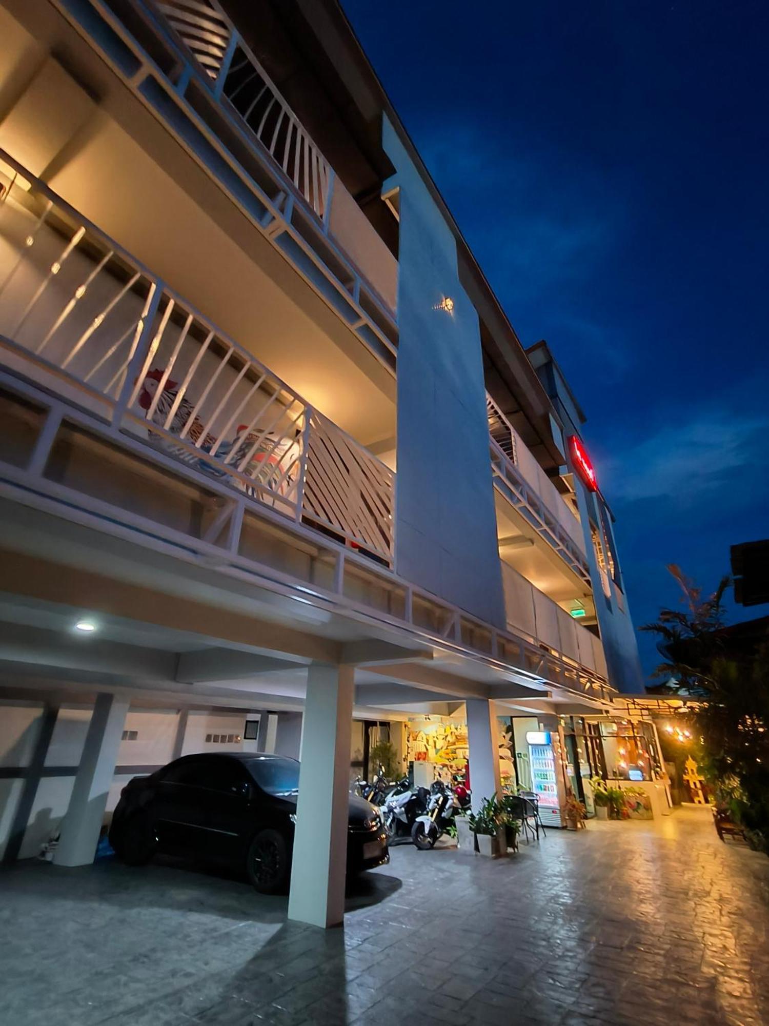 Le Neuf Nakorn Lampang Hotel Eksteriør billede